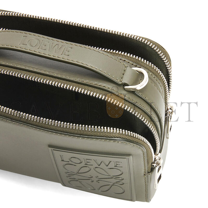LOEWE MINI CROSSBODY CAMERA BAG IN SATIN CALFSKIN C565R41X05 (18*13*8.5cm)